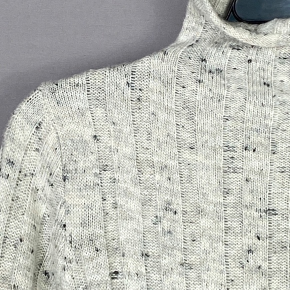 Madewell Gray Donegal Evercrest Turtleneck Sweater in Coziest Yarn Size M - Picture 3 of 6